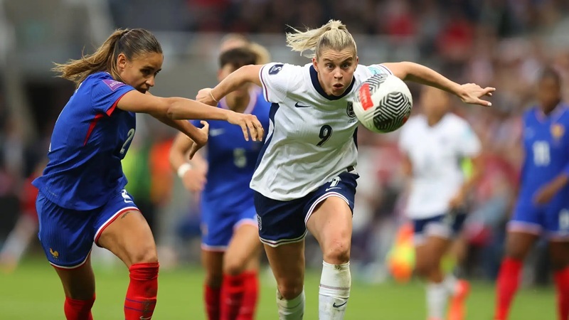 Phân tích đội hình của hai đội