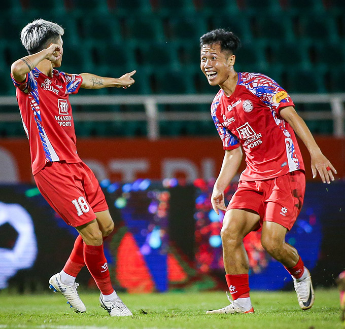 Thay Đổi Lịch Sử Bóng Đá TP.HCM